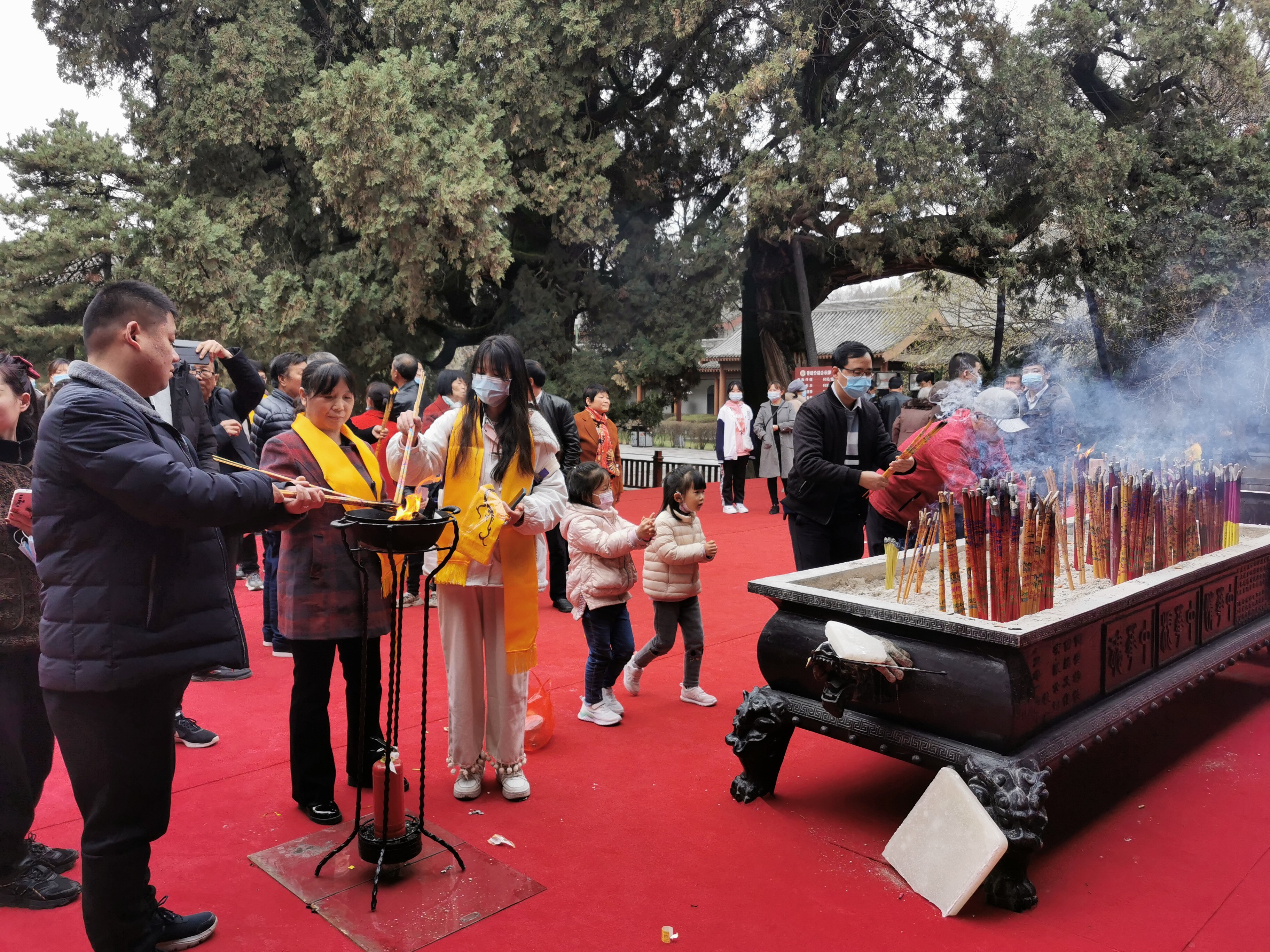 今天上午,辛丑(2021)年清明公祭轩辕黄帝典礼圆满结束.